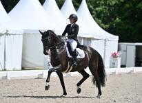 Foto: Clara Kohoutek und Dark Dancer erzielten mit 74,212 Prozent das beste Ergebnis im Nationenpreis der Junioren. - Fotograf: © Foto Rüchel Foto: Clara Kohoutek und Dark Dancer erzielten mit 74,212 Prozent das beste Ergebnis im Nationenpreis der Junioren. - Fotograf: © Foto Rüchel