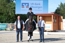 Foto: Fiona Serafina Lukas und Aragorn sicherten sich den Sieg im Kurz Grand Prix von Weilheim. - Fotograf: © D. Matthaes Foto: Fiona Serafina Lukas und Aragorn sicherten sich den Sieg im Kurz Grand Prix von Weilheim. - Fotograf: © D. Matthaes
