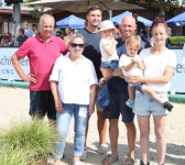 Foto: Das Führungsteam des "Festes der Pferde", v.l. Christian Frese, Uschi Frese, Vincent Banthien, Tim Frese und Marina Frese mit Michel und Luisa. - Fotograf: © Roger Müller Foto: Das Führungsteam des "Festes der Pferde", v.l. Christian Frese, Uschi Frese, Vincent Banthien, Tim Frese und Marina Frese mit Michel und Luisa. - Fotograf: © Roger Müller