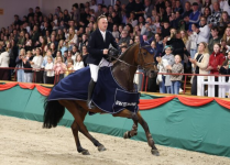 Foto: Sensationeller Sieger in de BW-Qualifikation von Bisingen: Hendrik Mader mit Cranach - Fotograf: © Roger Müller