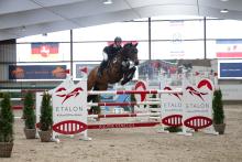 Foto: Marieke Reimers sprang in der finalen Ausgabe von NORDIC JUMPING events 2025 zum Sieg im Großen Preis - Fotograf: Photo Rocket)