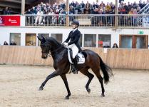 Foto: Das Siegerpaar von Guxhagen-Dörnhagen 2025: Greta Busacker und Frieda NRW holten sich vor einem Jahr das Ticket ins Finale des NÜRNBERGER BURG-POKAL`s - Fotograf: Th. Hellmann Foto: Das Siegerpaar von Guxhagen-Dörnhagen 2025: Greta Busacker und Frieda NRW holten sich vor einem Jahr das Ticket ins Finale des NÜRNBERGER BURG-POKAL`s - Fotograf: Th. Hellmann