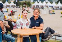 Foto: Brianne Beerbaum und ihre beste Freundin und Pflegerin Ninna Leonoff - Fotograf: © Patricia Welp Foto: Brianne Beerbaum und ihre beste Freundin und Pflegerin Ninna Leonoff - Fotograf: © Patricia Welp
