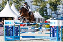 Foto: Die vierte Auflage der DKB Pferdewoche Hohen Wieschendorf auf dem Erdbeerhof Glantz wieder mit internationalen Topsportlern - Fotograf: sportfotos-lafrentz.de