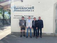 Foto: Der neue Vorstand - Fotograf: LV 