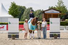 Foto: Adrienne Lyle (USA) im CDI4* Grand Prix de Dressage, der Preis von Herbert Ulonska Immobilien & Asset Management - Fotograf: EG Media Foto: Adrienne Lyle (USA) im CDI4* Grand Prix de Dressage, der Preis von Herbert Ulonska Immobilien & Asset Management - Fotograf: EG Media