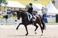 Foto: Leonie Richter und Be Sure sicherten sich in Balve 2025 das Ticket ins Finale des NÜRNBERGER BURG-POKALs in Frankfurt - Fotograf: reitsport-hellmann.de