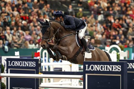 Foto: Überraschungssieger aus Kolumbien: Carlos Enrique Lopez Lizarazo (COL) mit Admara - Fotograf: Sportfotos-Lafrentz.de