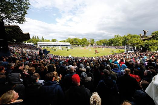 Foto: Deutsches Spring- und Dressur-Derby in Hamburg-Klein Flottbek - Fotograf: Thomas Hellmann