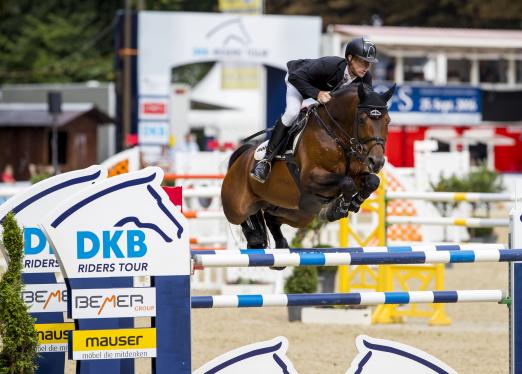 Foto: Marcus Ehning und Comme il faut waren im Großen Preis von Paderborn unschlagbar - Fotograf: Sportfotos-Lafrentz.de