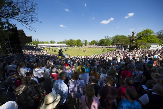 Foto: Schauplatz des Deutschen Spring- und Dressur-Derby: der Derby-Park in Klein Flottbek - Fotograf: Thomas Hellmann