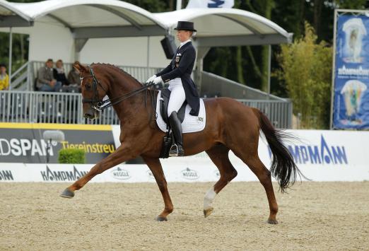 Foto: Fabienne Lütkemeier und D'Agostino - Fotograf: sportfotos-lafrentz.de 