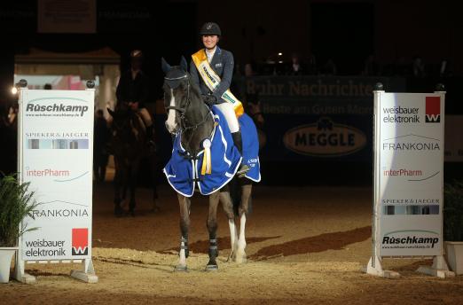 Foto: Angelina Herröder und Pico's Boy - Fotograf: sportfotos-lafrentz.de 