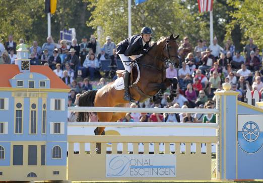 Foto: Sie Frank Schuttert (NED) mit Winchester beim CHI Donaueschingen 2012 - Fotograf: sportfotos-lafrentz.de