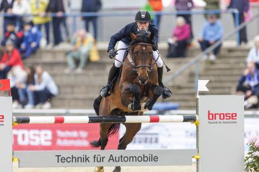 Foto: Edouard Schmitz (SUI), Sieger im Youngster-Finale um den Preis der Brose SE präsentiert von TheurerTrucks GmbH & Co. KG - Fotograf: Stefan Lafrentz