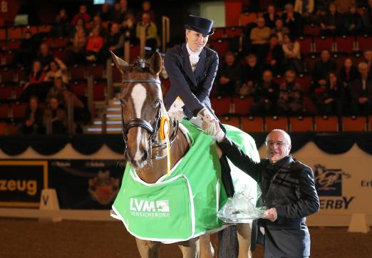 Foto: Nadine Capellmann & Girasol - Fotograf: sportfotos-lafrentz.de