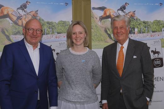 Foto: Veranstalter Volker Wulff, Nathalie de Bresser (Marketing der DKB) und Albert Darboven freuen sich aufs Derby - Fotograf: Toffi-Images.de Foto: Veranstalter Volker Wulff, Nathalie de Bresser (Marketing der DKB) und Albert Darboven freuen sich aufs Derby - Fotograf: Toffi-Images.de
