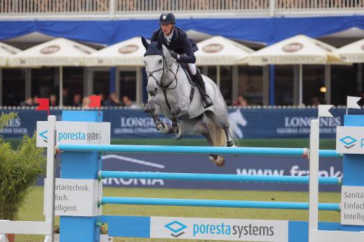 Foto: Daniel Deusser mit Comtesse v. Ertsenhof Z - Fotograf: Stefan Lafrentz