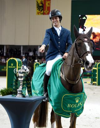 Foto: Pedro Veniss and "Quabri de l'Isle", winners of the "Rolex Grand Prix" at the CHI Geneva 2016 - Fotograf: Rolex Grand Slam of Show Jumping/Kit Houghton