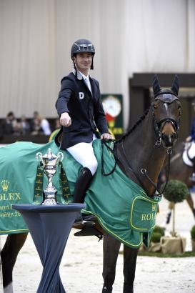 Foto: Steve Guerdat, winner of the “Rolex Grand Prix” at the CHI Geneva 2015 - Fotograf: Rolex Grand Slam of Show Jumping/Kit Houghton