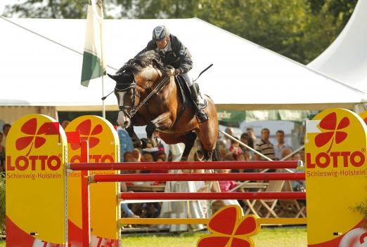 Foto: Thorsten Wittenberg mit Connaught - Fotograf: Stefan Lafrentz