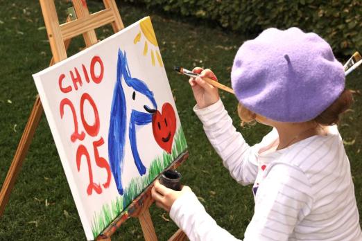 Foto: Das Foto zeigt eine kleine Künstlerin beim Soerser Sonntag des CHIO Aachen 2025 - Fotograf: CHIO Aachen/Andreas Steindl