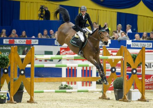 Foto: Niklas Krieg mit Carella - Fotograf: sportfotos-lafrentz.de 