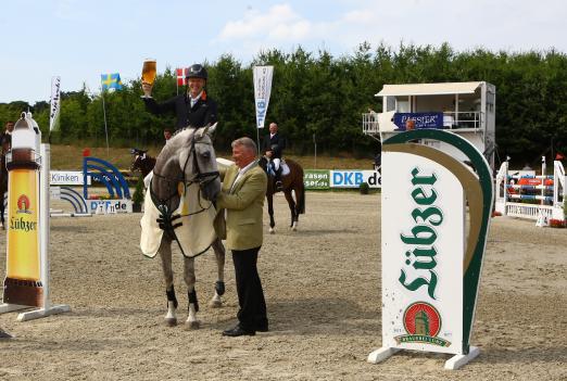 Foto: Tim Rieskamp-Goedeking und Borgboss, Sieger der Lünzer Youngster Tour - Fotograf: Andreas Pantel Foto: Tim Rieskamp-Goedeking und Borgboss, Sieger der Lünzer Youngster Tour - Fotograf: Andreas Pantel