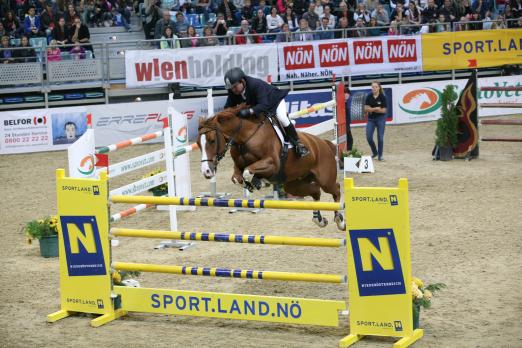 Foto: Hugo Simon und C.T. - Fotograf: Krisztian Buthi