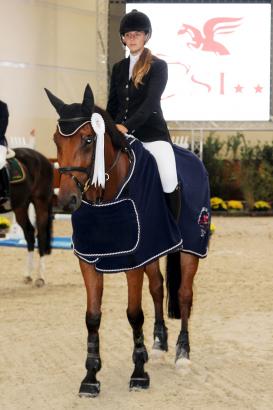 Foto: Larissa Notz und Esqydo sicherten sich in Chevenez den Sieg in der EY-Cup-Qualifikation. - Fotograf: THOMAS SABO
