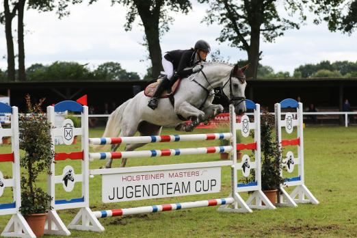 Foto: Am kommenden Wochenende wird im Rahmen des CSI Holstein International in Neumünster die alles entscheidende Finalprüfung für die Serie ausgetragen - Fotograf: Jendrik Rehpenning