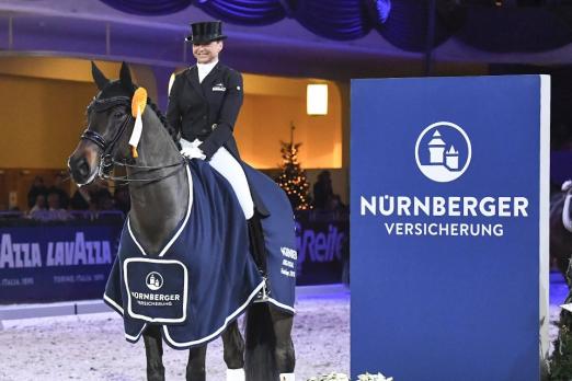 Foto: Dorothee Schneider und First Romance - Fotograf: Maximilian Schreiner