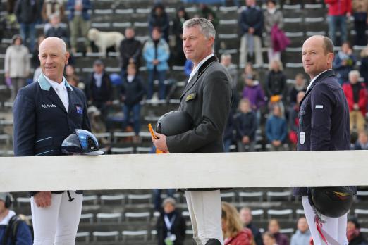 Foto: Auf dem Vier-Sterne-Treppchen (v. l.): der Australier Andrew Hoy, Andreas Dibowski und Michael Jung. Fotograf: Veranstalter/Mulle