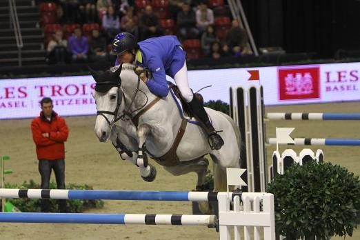Foto: Christian Ahlmann und Asca Z (10-jähriger Hengst von Askari / M. v. Carthago Z) - Fotograf: Olaf Rutschek