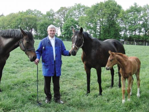 Foto: Erfolgszüchter Berhard Arkenberg wurde mit dem Oldenburger Medien Award ausgezeichnet. - Fotograf: privat