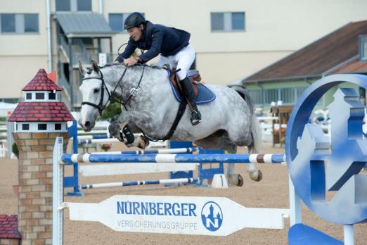 Foto: Hans-Peter Konle und Cobelix, die Sieger der dritten Qualifikation in Kreuth - Fotograf: Ursula Puschak