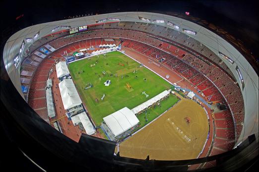 Foto: “Bird’s Nest” unter Flutlicht - Fotograf: Longines Beijing Masters/Arnd Bronkhorst