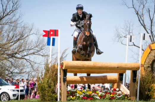 William Fox-Pitt (GBR), pictured here at CCI4* Kentucky (USA) aboard Bay My Hero, has a 10-point lead to win a fourth FEI Classics™ title going into the Land Rover Burghley Horse Trials (GBR)