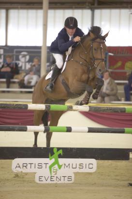 Foto: Cameron Hanley gewann erneut mit Desiree VH Marienshof - Fotograf: Sportpicsell.com