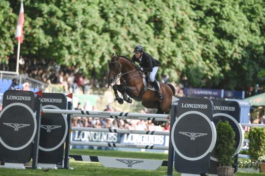 Foto: Erster belgischer Sieg im LONGINES GRAND PRIX OF WIESBADEN Grand Prix of Capital Wiesbaden durch Koen Vereecke - Fotograf: TomsPic