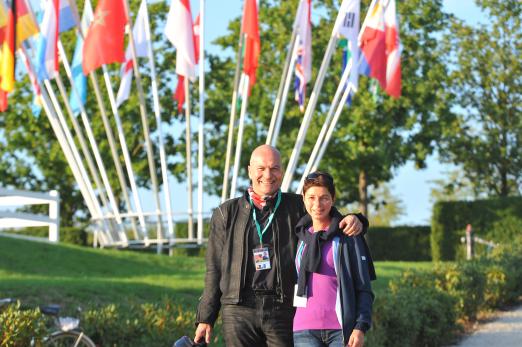 Foto: Cheftrainerin Monica Theodorescu gehört zu den Stammgästen auf dem Peterhof – hier mit ihrem Mann Burkhard Ernst.