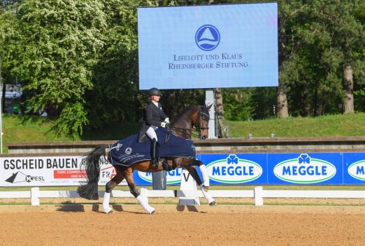 Foto: Jessica von Bredow-Werndl siegte mit Dalera BB im CDI4* - Fotograf: Hubert Fischer 