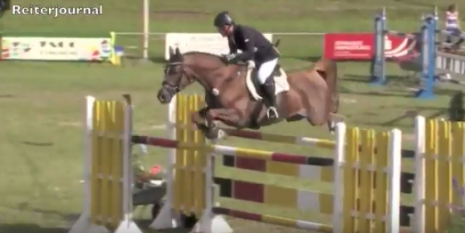 Foto: Der Dürer TSF unter Michael Jung 2012 in Legelshurst - Fotograf: Screenshot Reiterjournal-Video