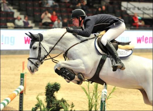Foto: Schneller Sieg im Championat von Wien: Daniel Deusser (GER) auf Cornet d‘Amour - Fotograf: Nini Schäbel