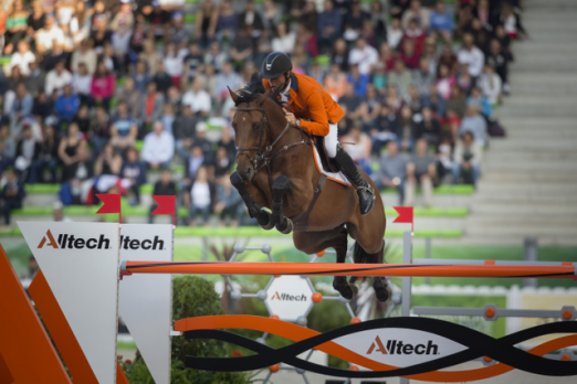 Caption: Jeroen Dubbeldam and Zenith SFN produced one of the three clears that promoted the Dutch team to pole position ahead of tomorrow’s final round of the team Jumping championship at the Alltech FEI World Equestrian Games™ 2014 in Caen, France today. (Dirk Caremans/FEI) 