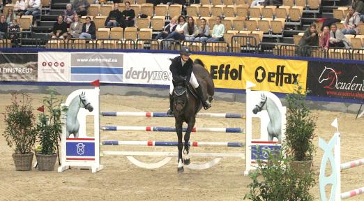 Foto: Erste im Stechen und Siegerin des Silber-Tour-Grand Prix - Marieke Reimers und Saint Tropez Soul - Fotograf: TS
