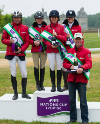 Germany, winners of the FEI Nations Cup™ Eventing at Houghton Hall (GBR) for the second year running (left to right): Peter Thomsen, Josefa Sommer, Bettina Hoy and Josephine Schnauffer, with their coach Christopher Bartle (Trevor Holt/FEI)