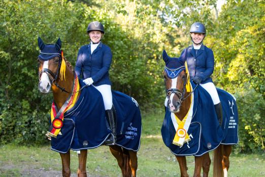 Foto: Die Championessen Florida und Relex - Fotograf: Hannoveraner Verband