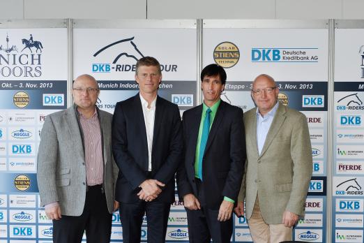 Foto: der heutigen Pressekonferenz Munich Indoors. Es zeigt v.l. Ralph Huber (Olympiapark), Springreiter Max Kühner, Stefan Unterlandstättner (DKB) und Volker Wulff (EN GARDE Marketing) - Fotograf: Karl-Heinz Frieler