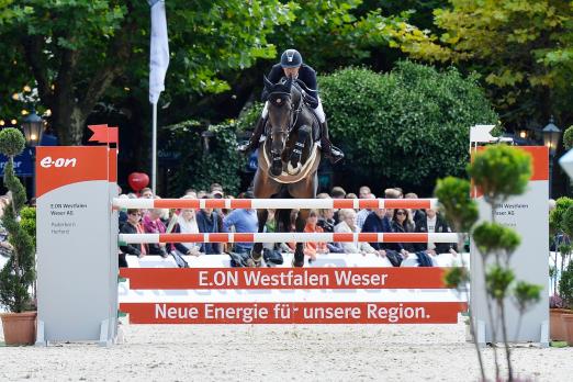 Foto: Simon Delestre mit Valentino Velvet - Fotograf: Karl-Heinz Frieler 